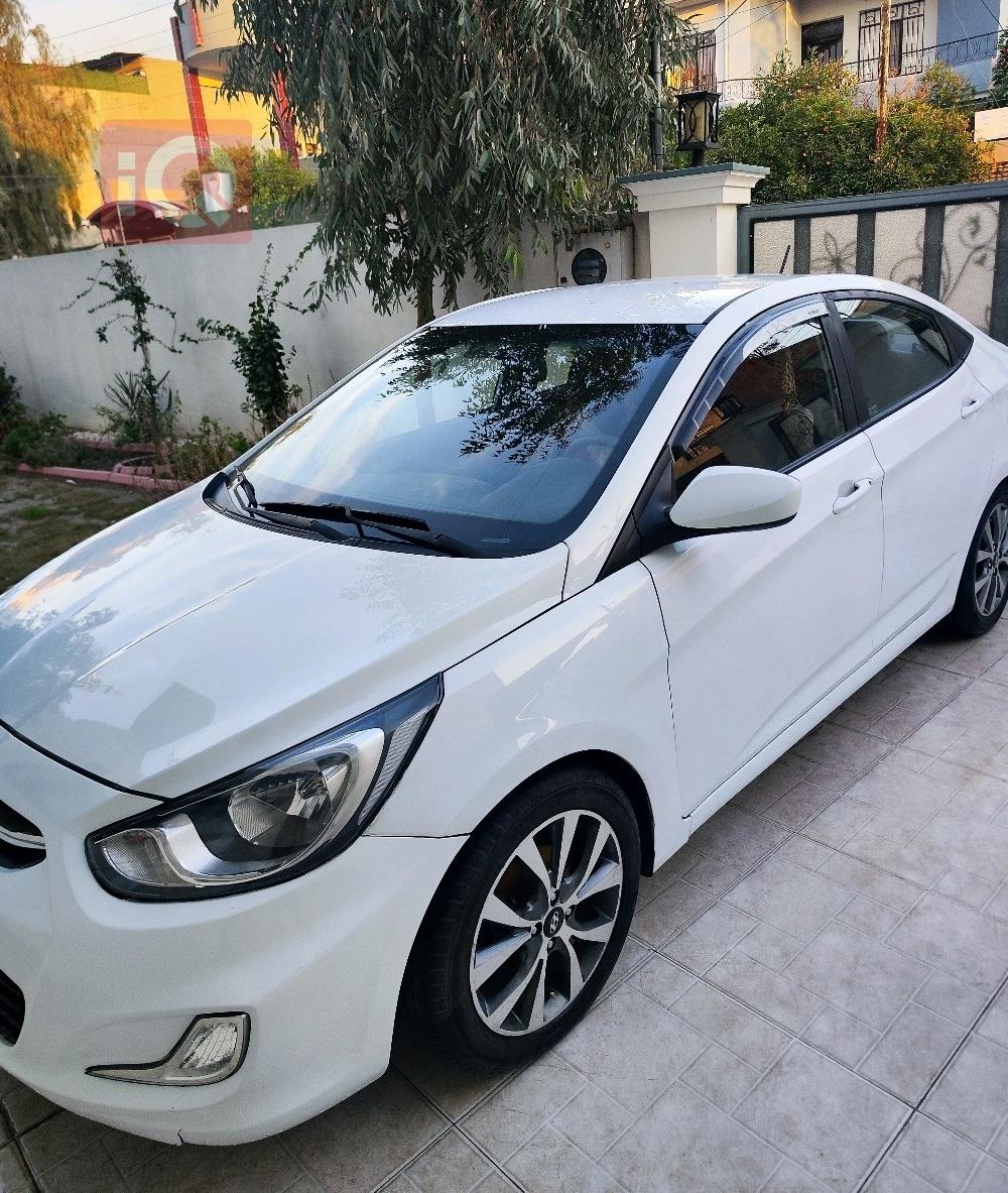 هیۆندای ئەکسنت